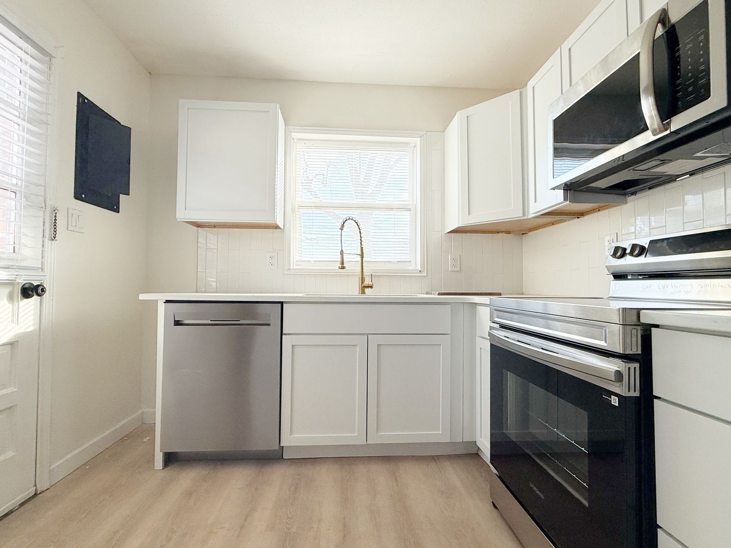 2011 E Blackford Ave - Unit B, Evansville, IN 47714