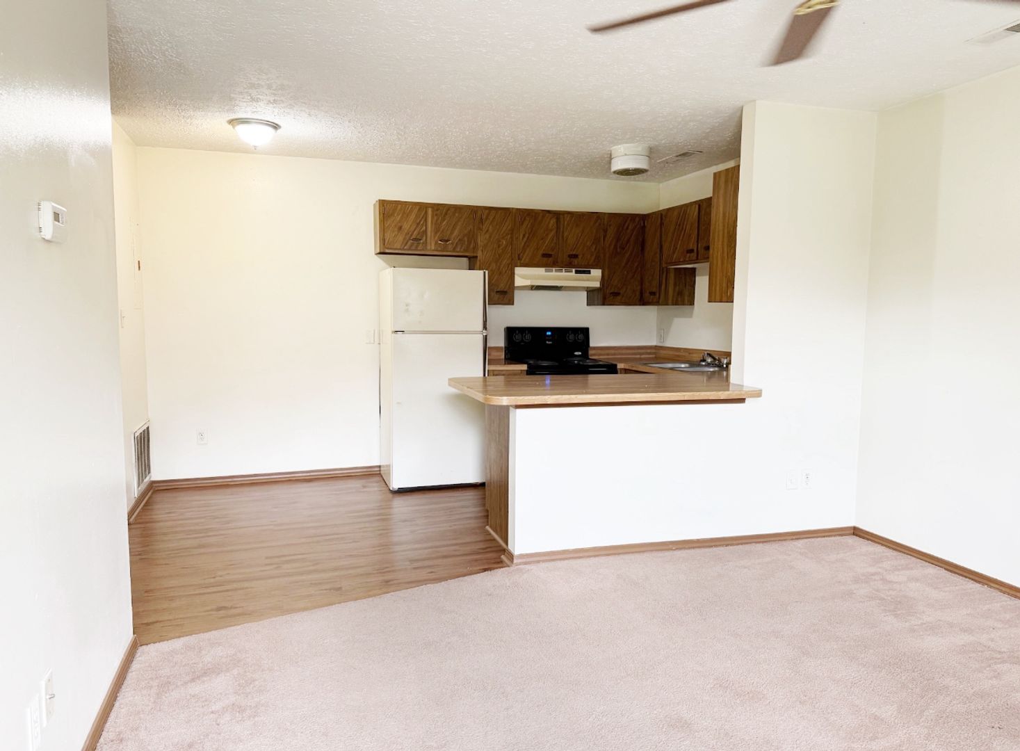 922 Peppertree Ln, J, Owensboro, KY 42303