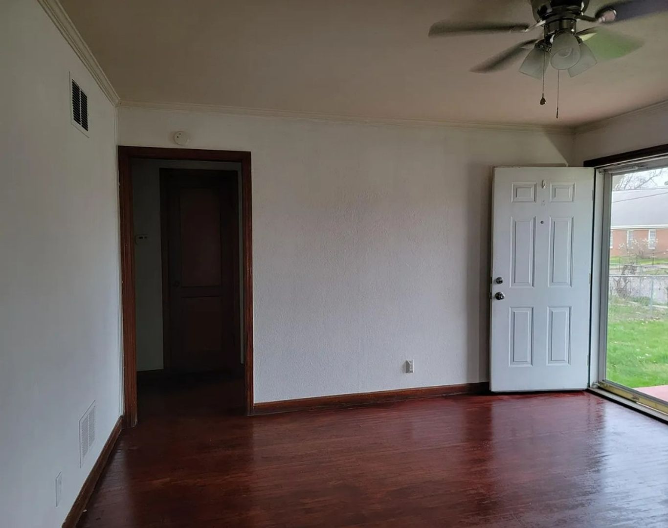 2001 Lodge Ave, Evansville, IN 47714