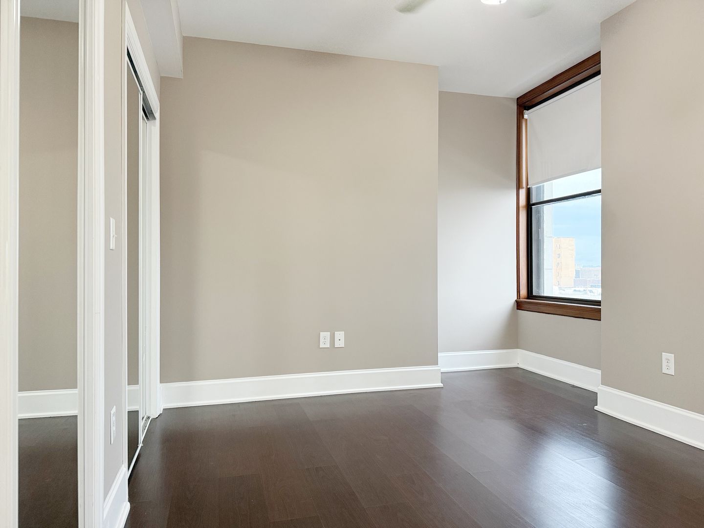 329 Main St., 6C, Evansville, IN 47708