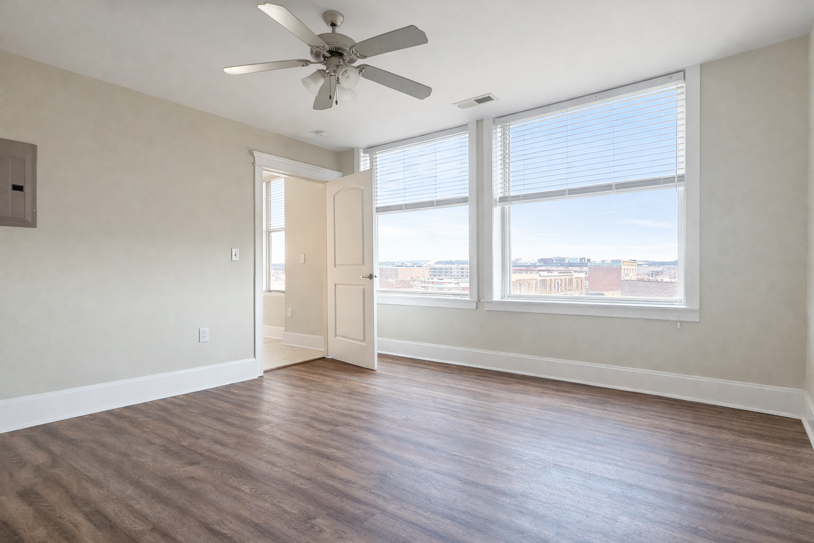 329 Main St., 4A, Evansville, IN 47708