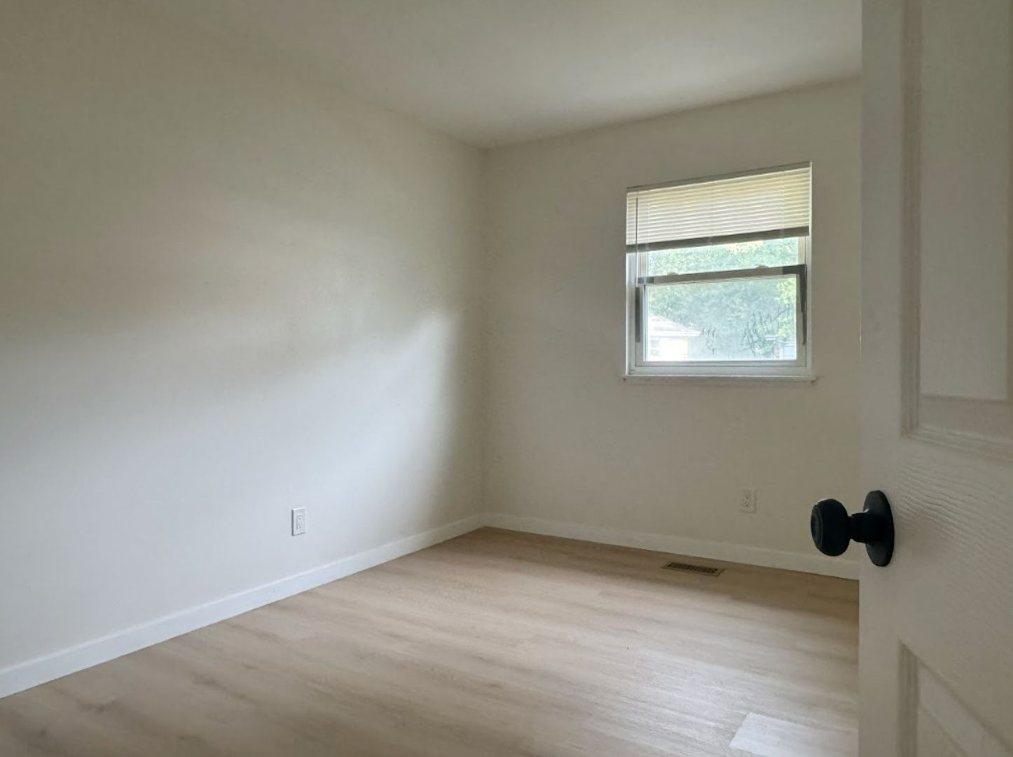 808-810 N Fairlawn Cir - 808, Evansville, IN 47711