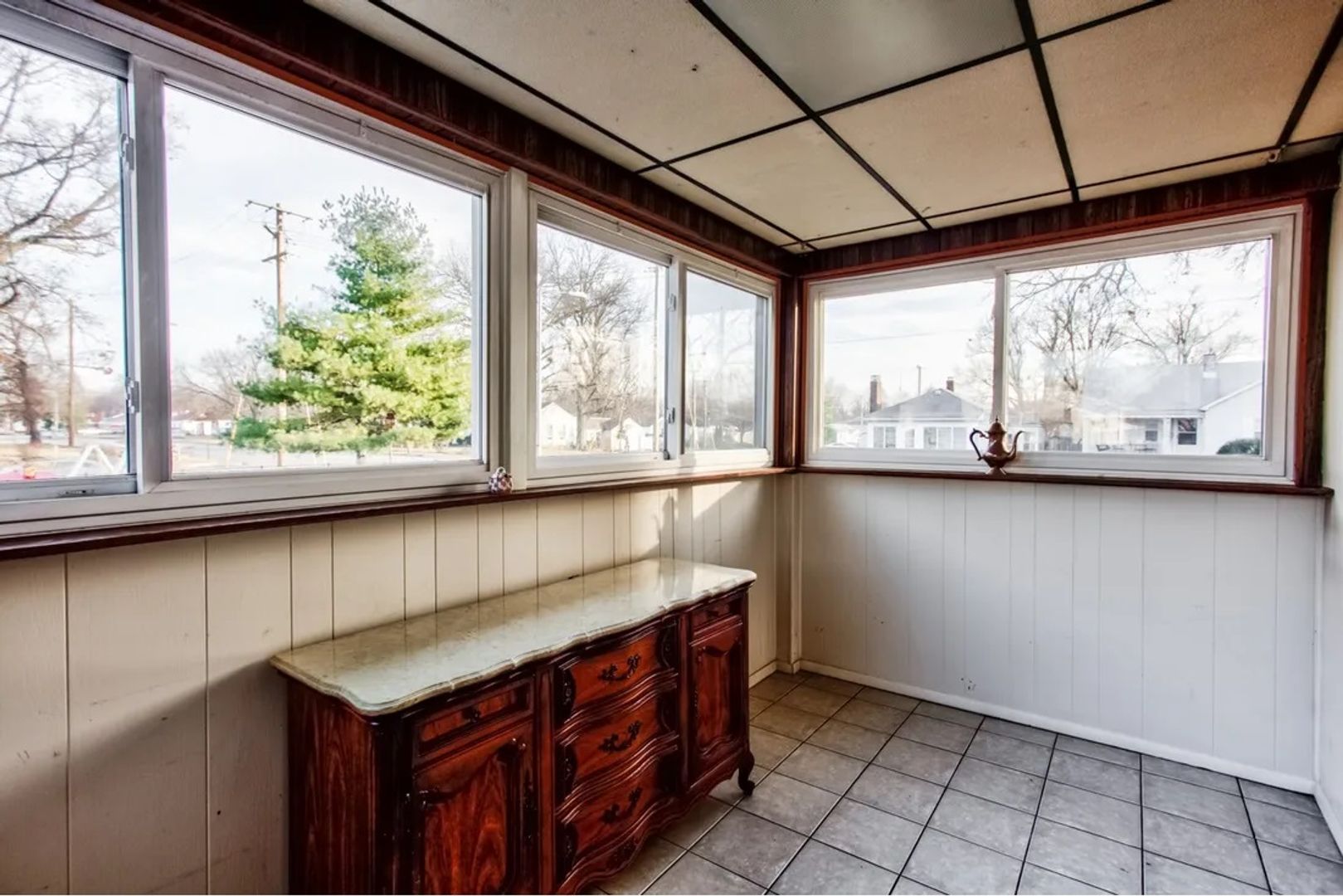 2174 Washington Ave, Evansville, IN 47714