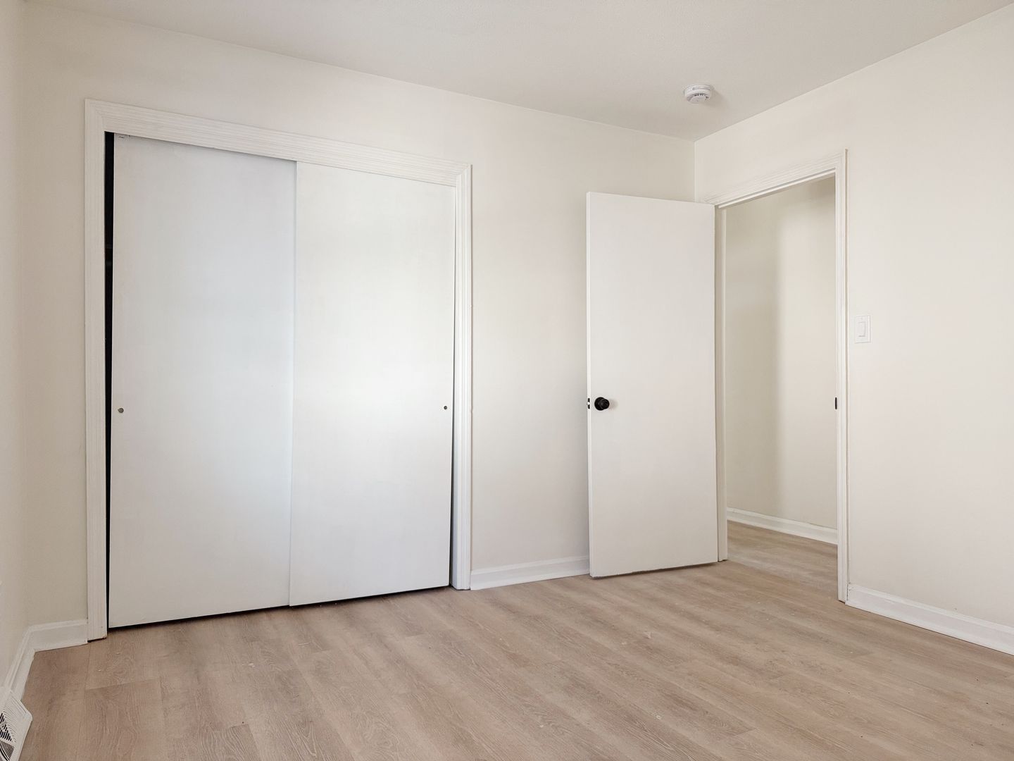 2011 E Blackford Ave - Unit B, Evansville, IN 47714