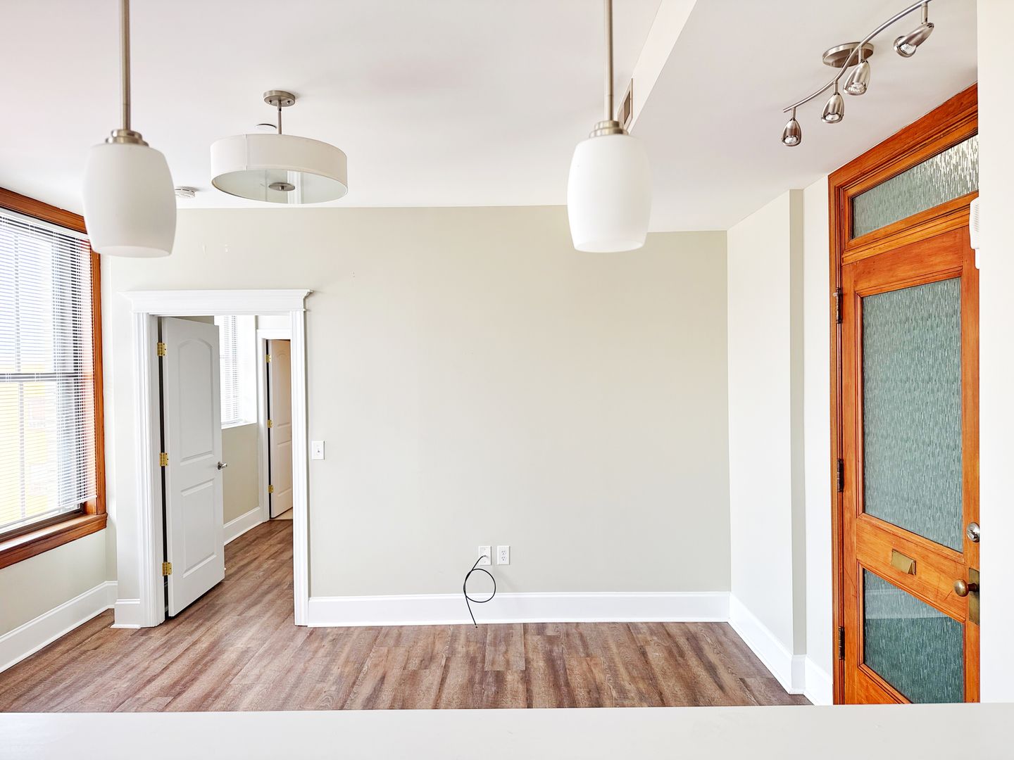 Evansville Apartment: 329 Main St