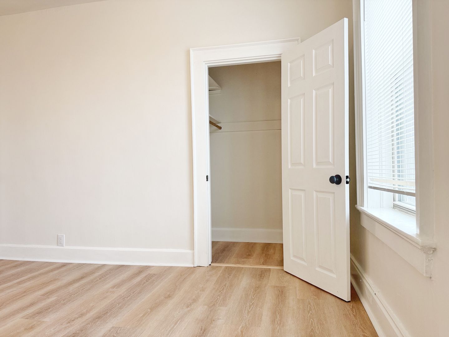 305 NW MLK Jr Blvd, Evansville, IN 47708