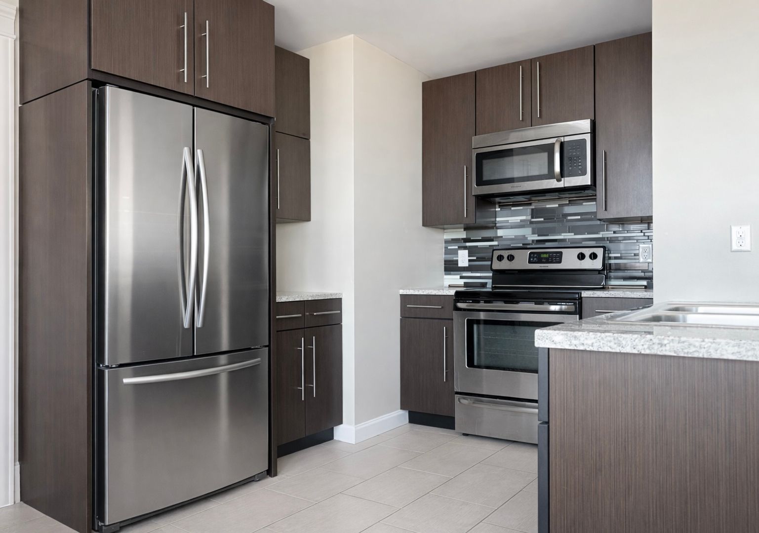 Evansville Apartment: 329 Main St