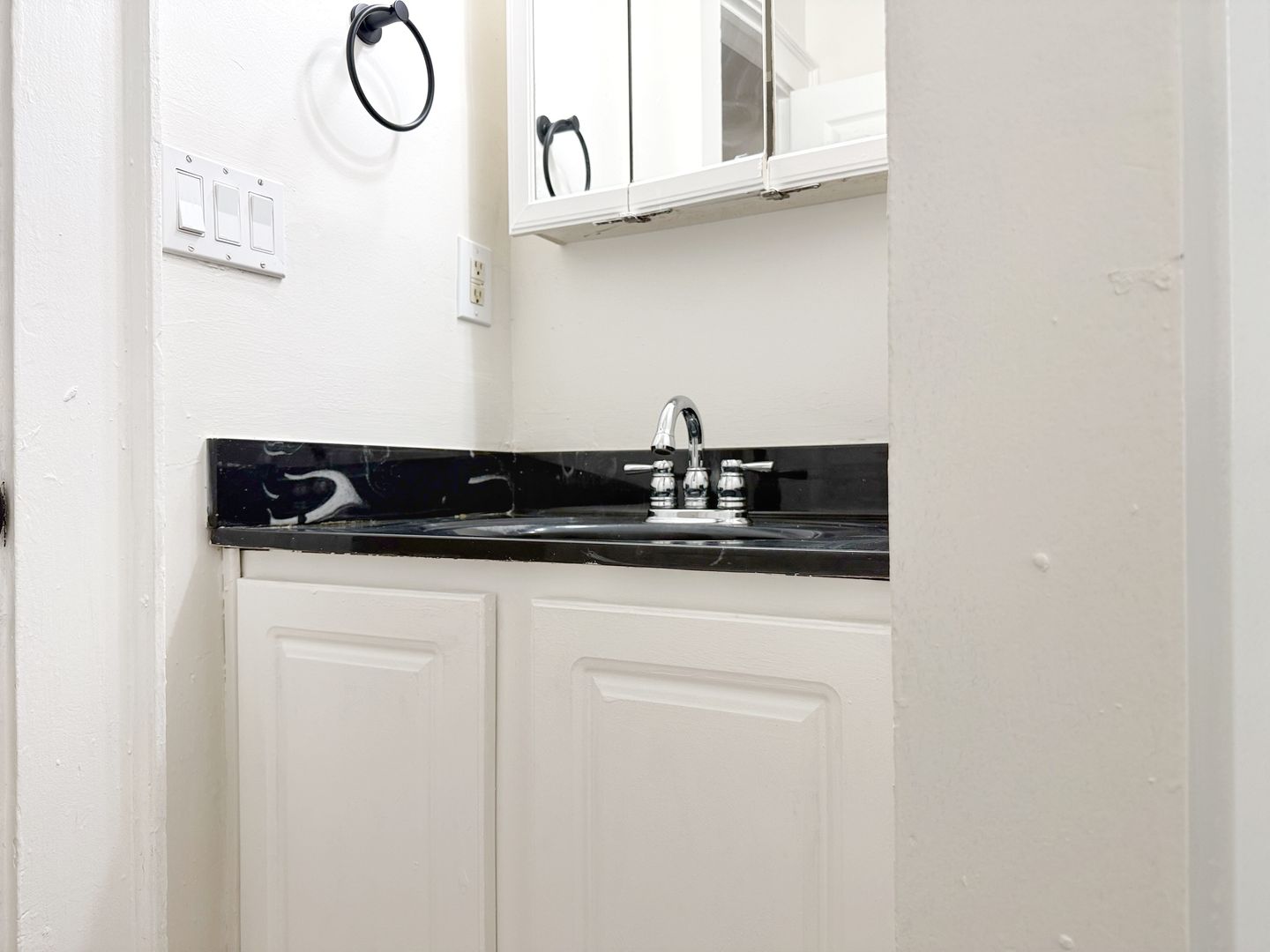 305 NW MLK Jr Blvd, Evansville, IN 47708