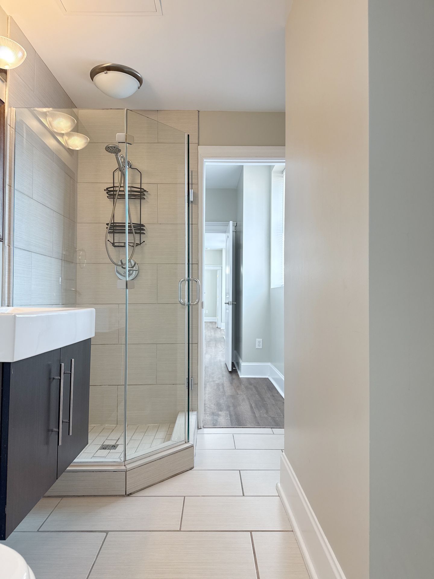 329 Main St., 2C, Evansville, IN 47708