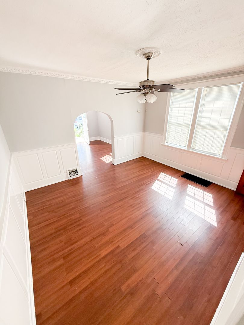 St. Louis City House: 4250 Bates