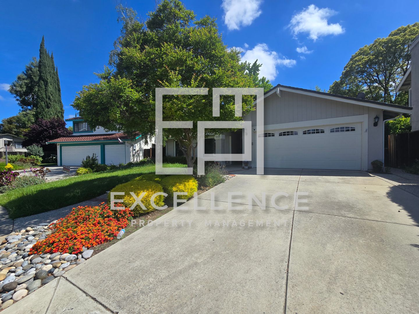 San Jose House: 5206 Rooster Ave