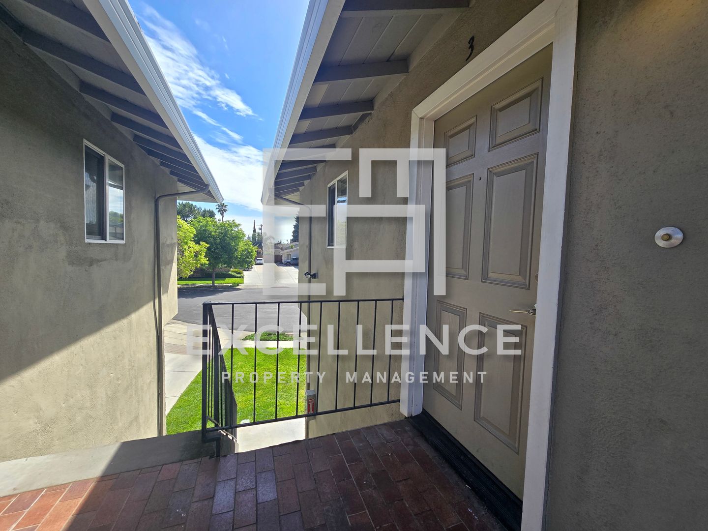 Campbell Apartment: 117 Winslow Court