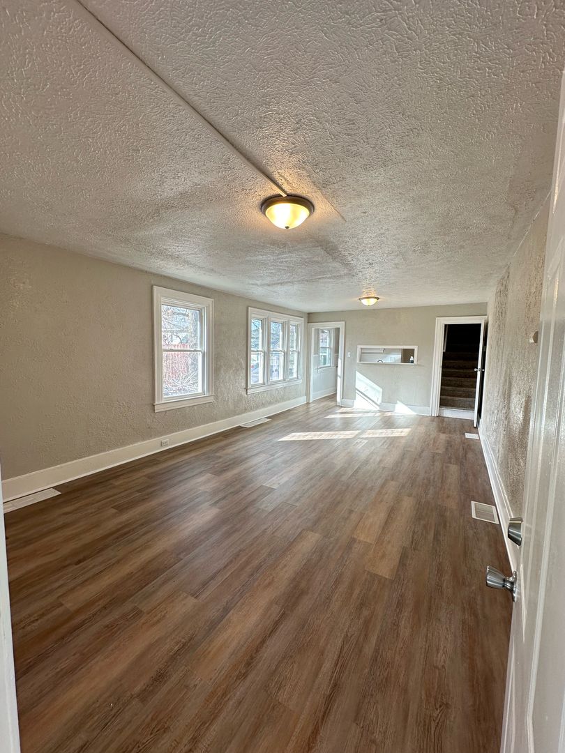 Remodeled 3-Bedroom, 1-Bathroom Home – 1315 Randolph St, South Bend – $1,225/Month | Section 8 Accepted