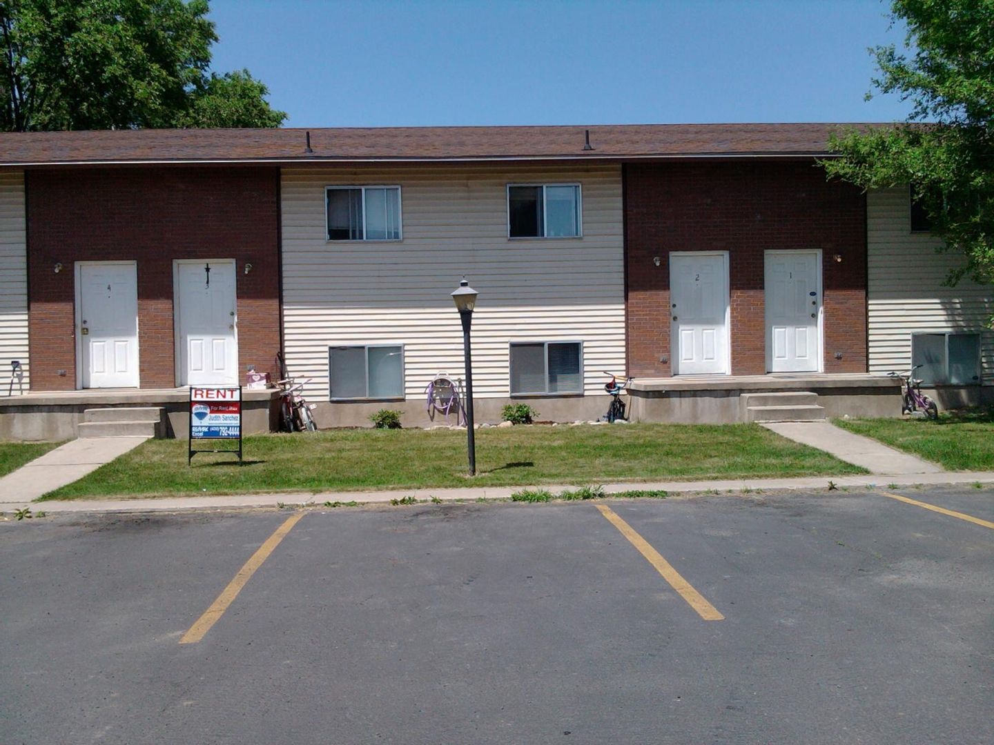 SUN SIPEX &amp; SIDETH CHHAYHENG