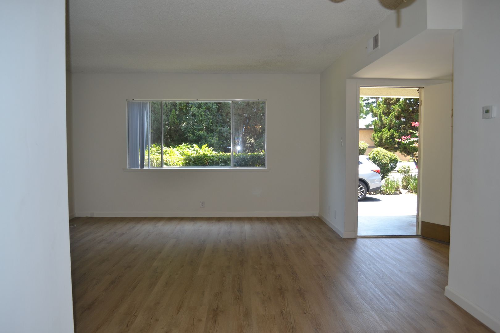 Apartment for rent at 1011 W. Duarte Road 01, Arcadia, CA 91007