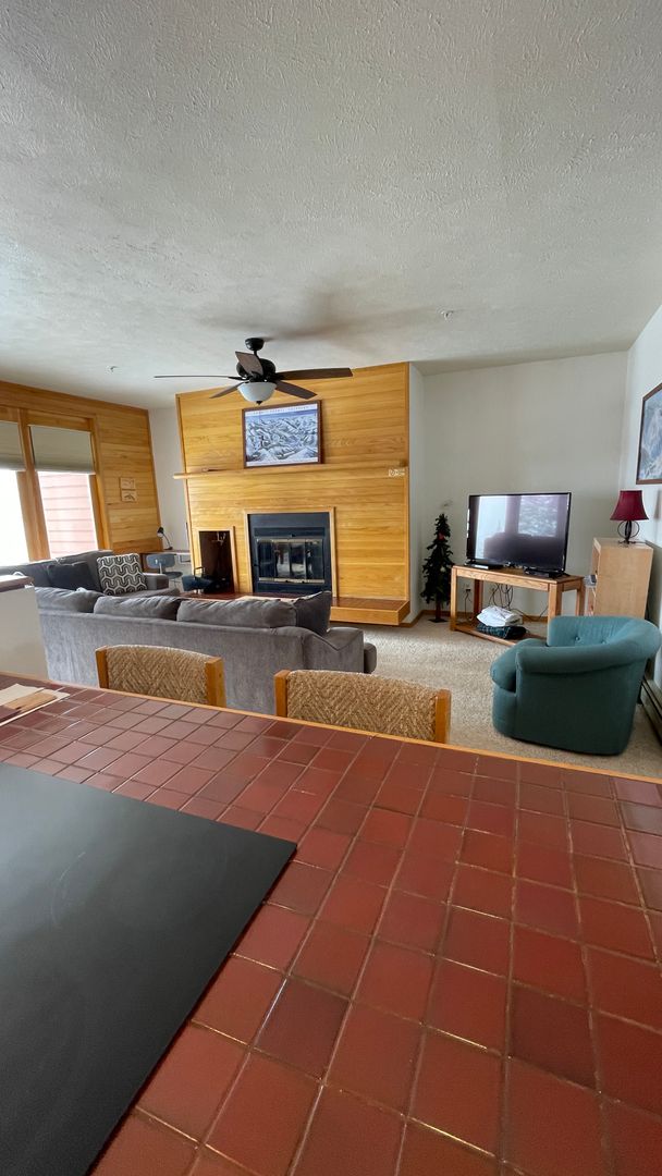 Silverthorne Apartment: 91415 Ryan Gulch Road