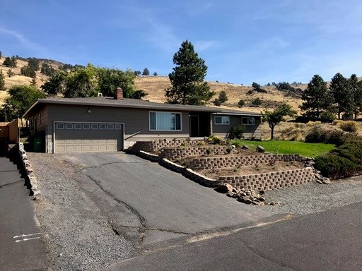Great home in Moyina Heights – photo 1