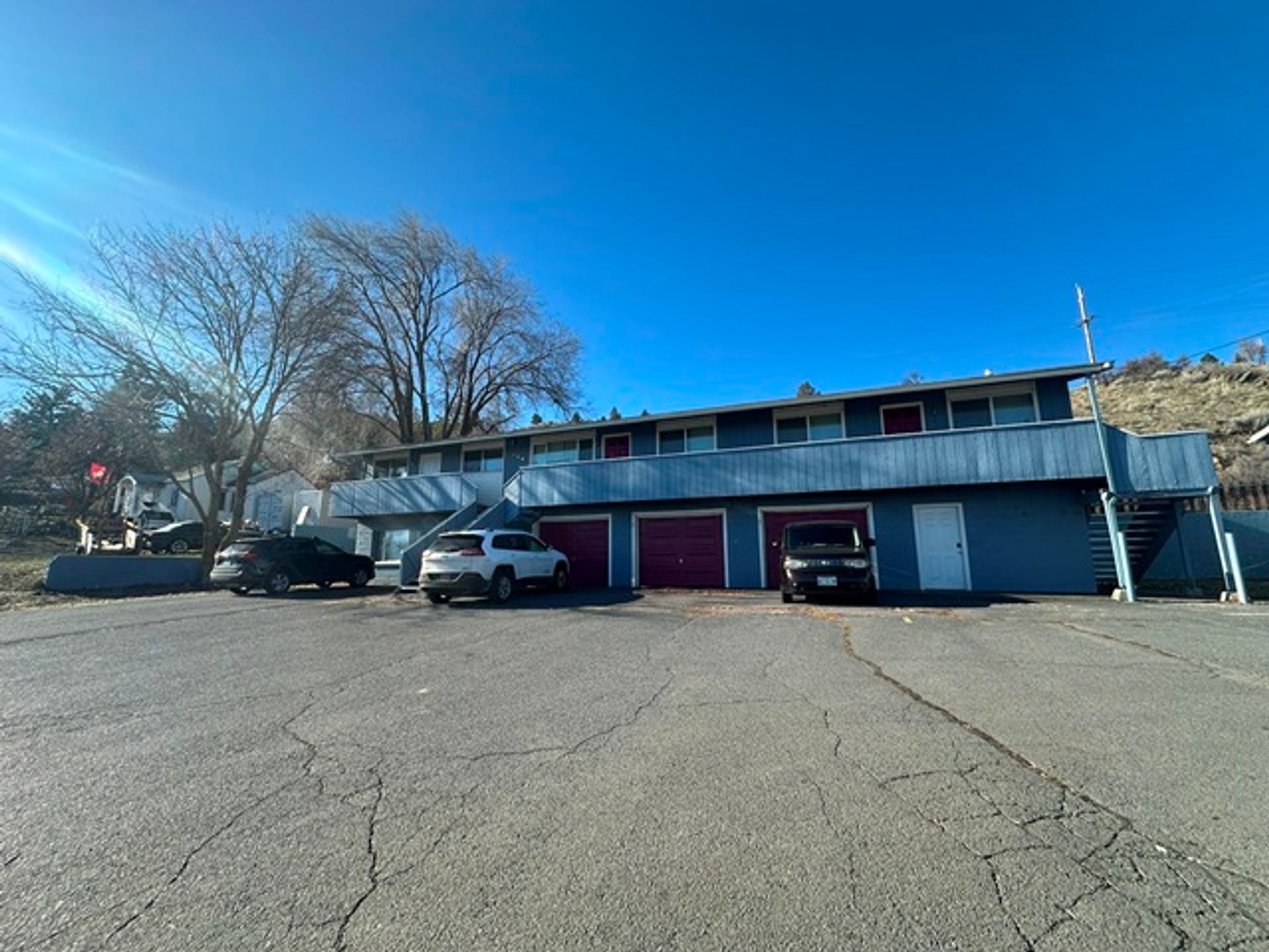 Klamath Falls Apartment: 624 Riverside Drive - Unit #3