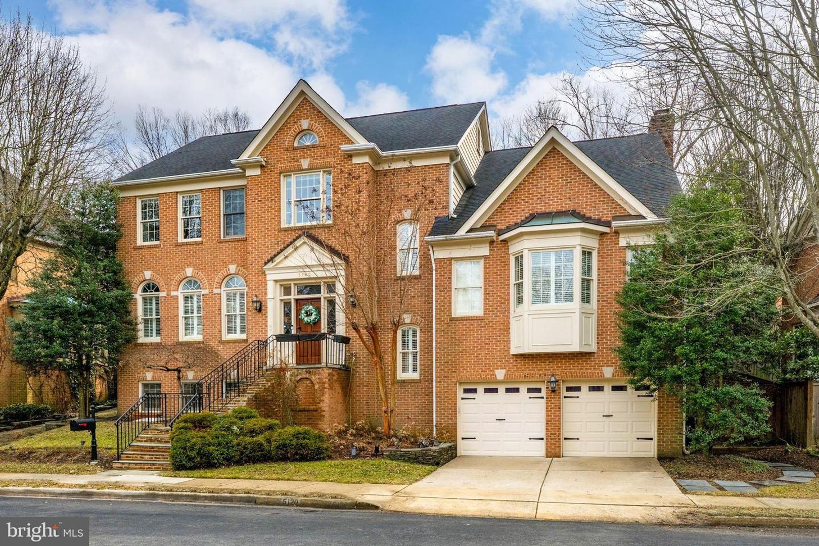Washington House: 5120 Warren Pl NW