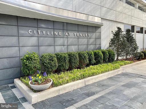 Luxury Living at Cityline at Tenley – photo 1