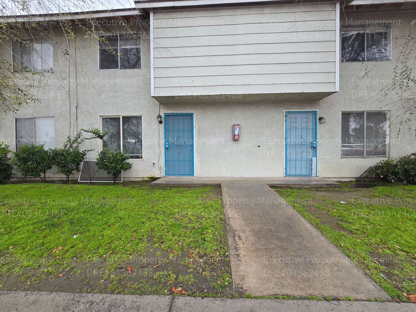 Bakersfield Apartment: 2909 S. Chester Ave