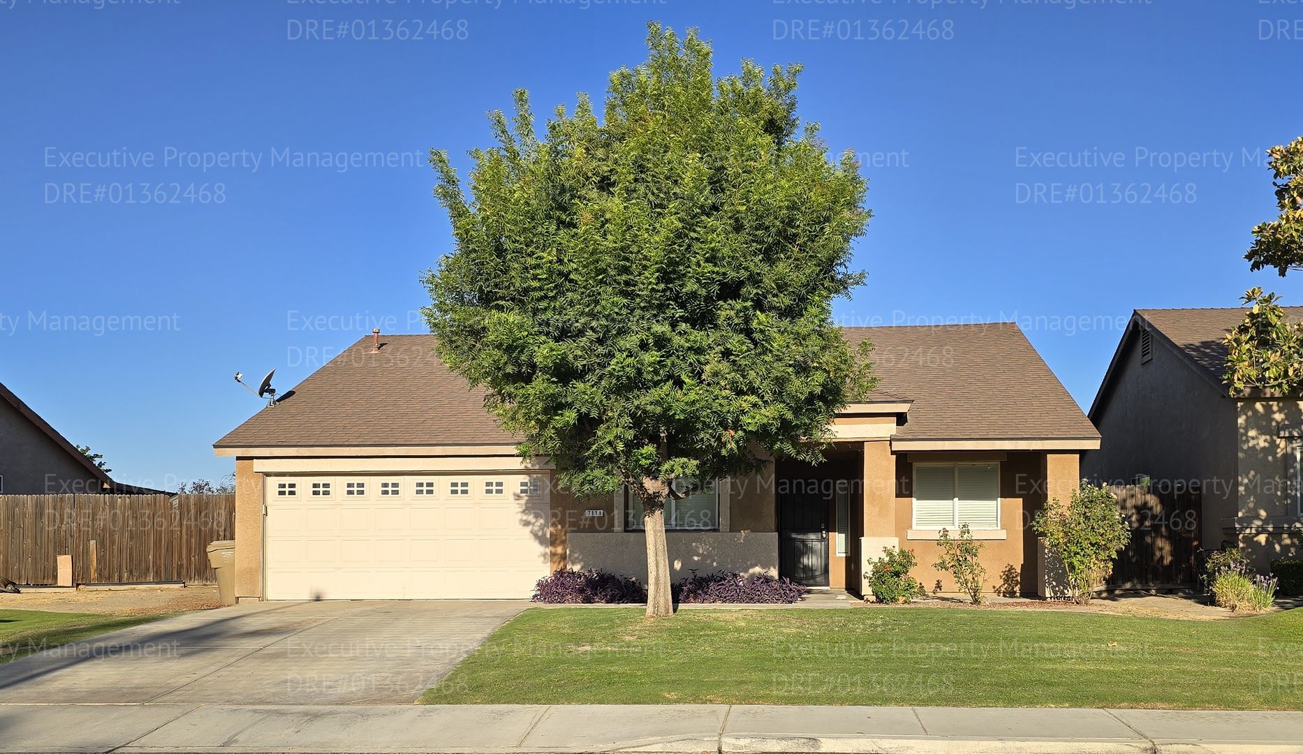 Bakersfield House: 7111 Santana Sun Dr