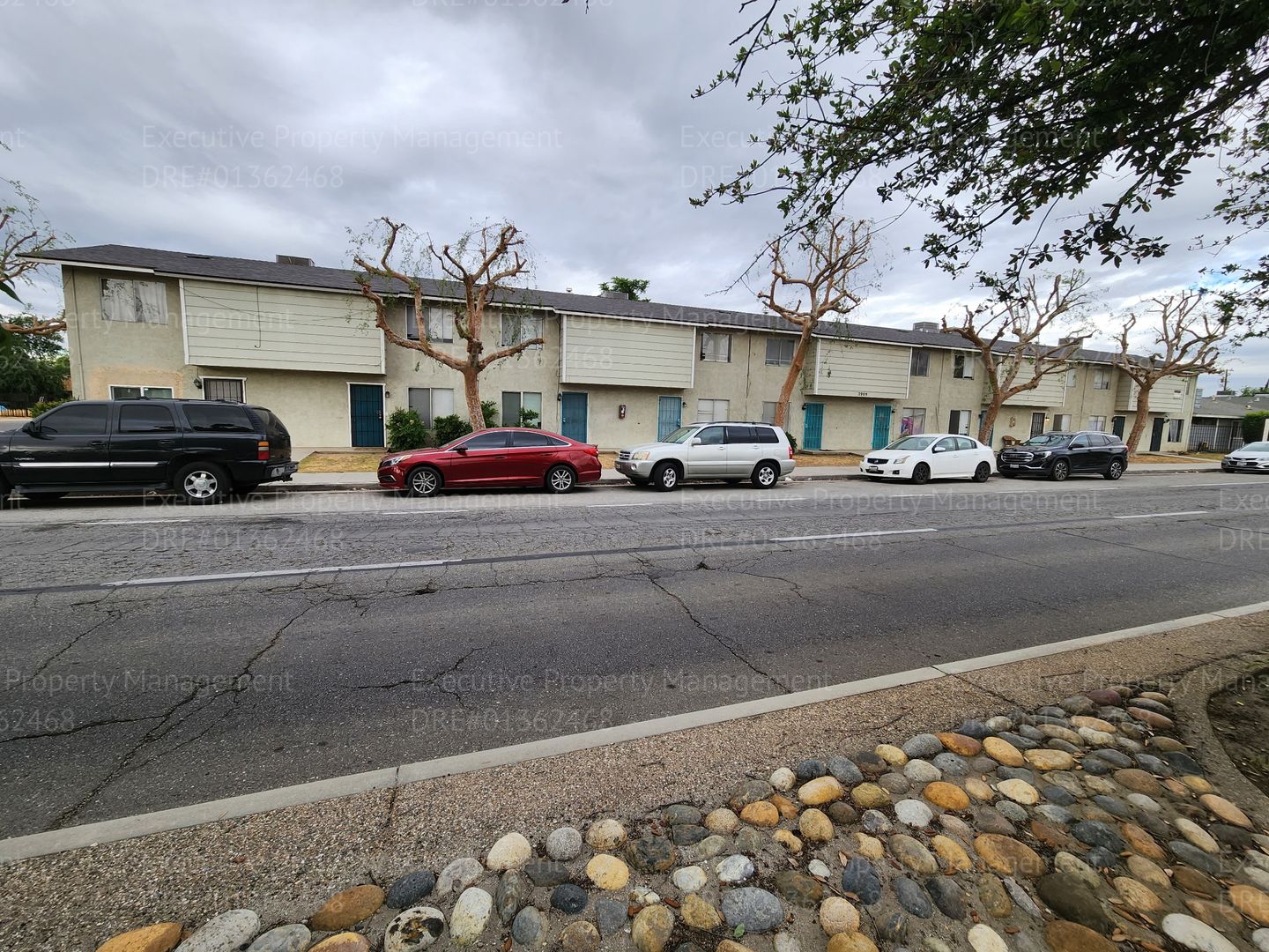 Bakersfield Apartment: 2909 S. Chester Ave