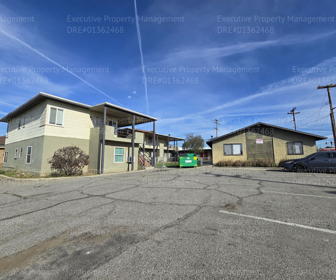 Bakersfield Apartment: 2190 Monterey St