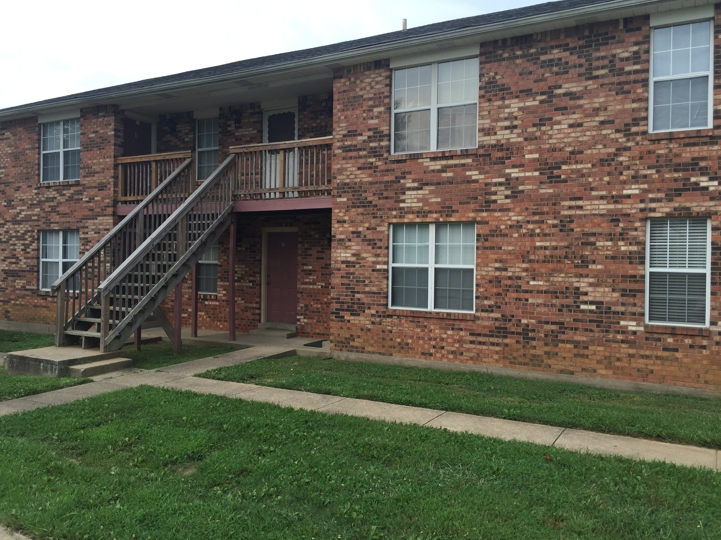 Radcliff Apartment: 340 Shelby Avenue
