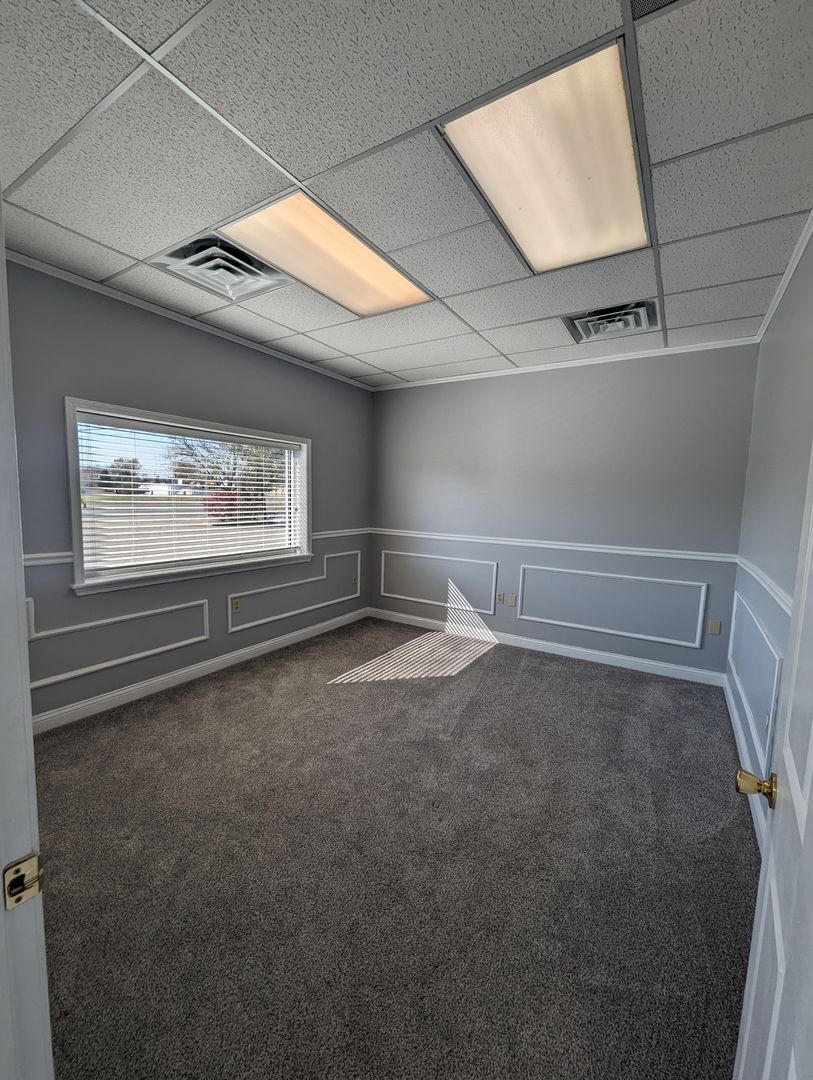 824 S. DIXIE HIGHWAY 824 S. DIXIE HIGHWAY, RADCLIFF, KY 40160