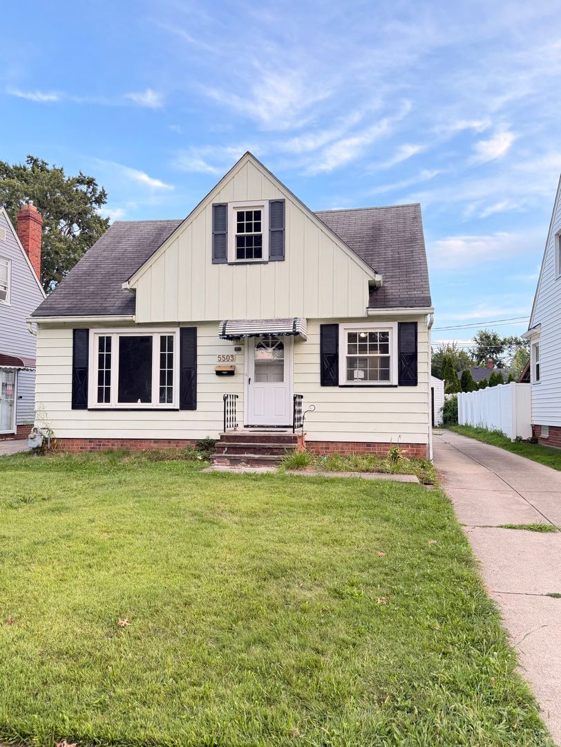 Parma House: 5503 Allanwood Dr.