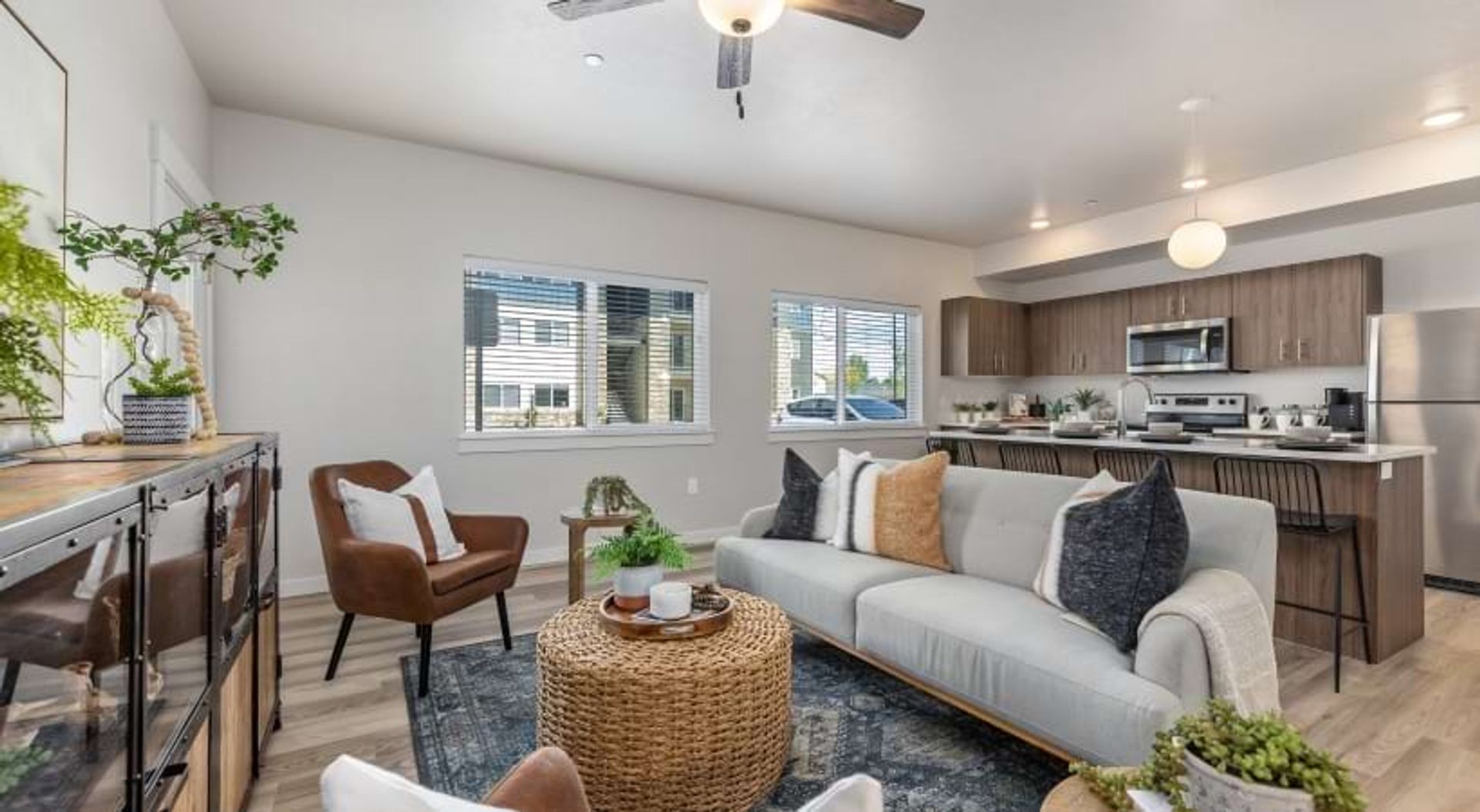 Nampa Apartment: 3255 East Greenhurst Road
