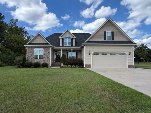 Amazing Home in Meare's Bluff - 4 Bed/3 Full Bath with Bonus Room, Screened Porch, Fenced Yard!!! – photo 1