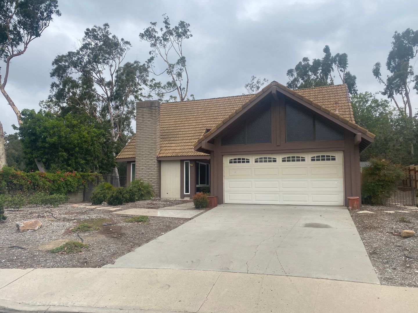 Camarillo House: 5307 Maple View