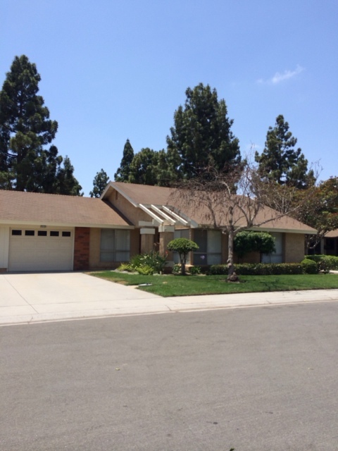Camarillo House: 15131 Village 15