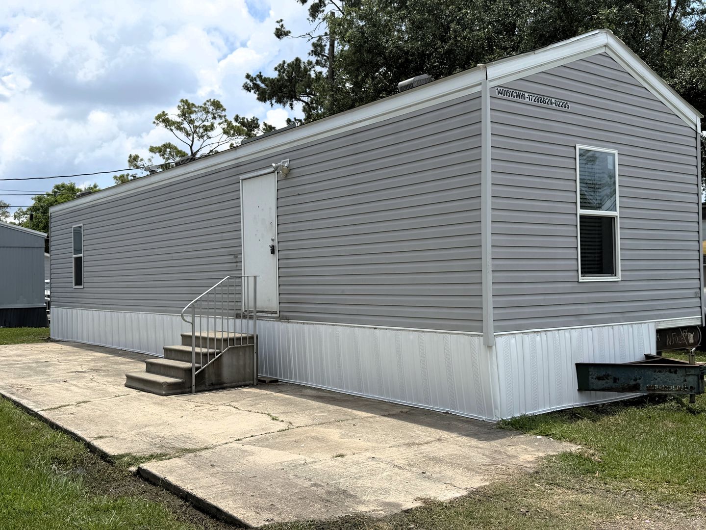 Sulphur Apartment: 1030 Mildred Street