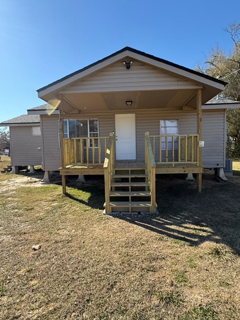 Iowa House: 214 South Stockwell Avenue