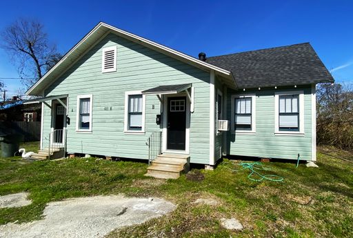 1-Bedroom in Downtown LC | All Bills Paid – photo 1