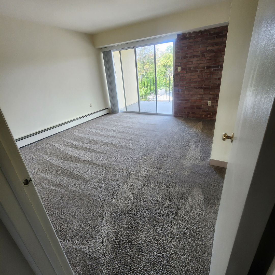 Cuyahoga Falls Apartment: The Apartments on Second St.