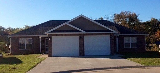 2-Bedroom Duplex in Peaceful Gordonville Location – photo 1