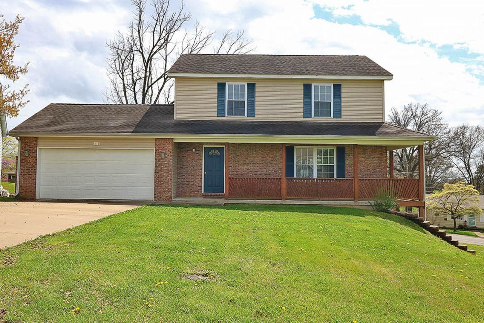 Cape Girardeau House: 1938 Benjamin Court
