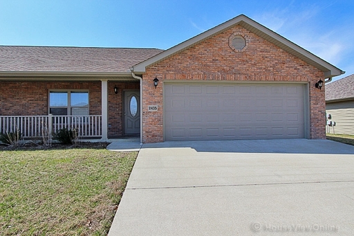 Spacious Duplex in Jackson – photo 1