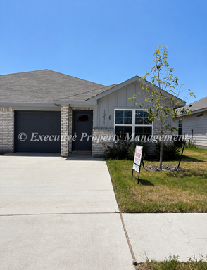 1211 Lexington Drive Unit B, Copperas Cove, TX 76522 *MOVE IN SPECIAL**Landscaping Included* – photo 1