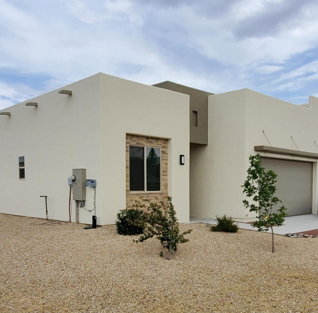 Las Cruces House: 5020 Kenner Way