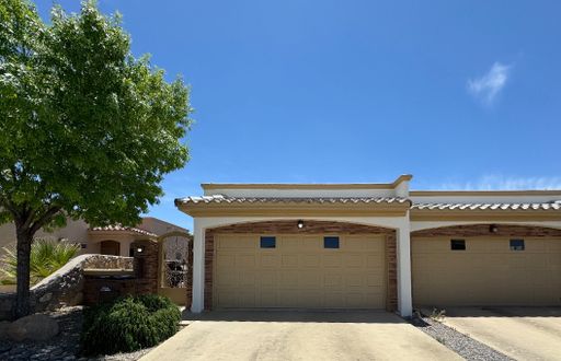 Discover Exceptional Living at 4206 B Tres Ninos in Sonoma Ranch! – photo 1