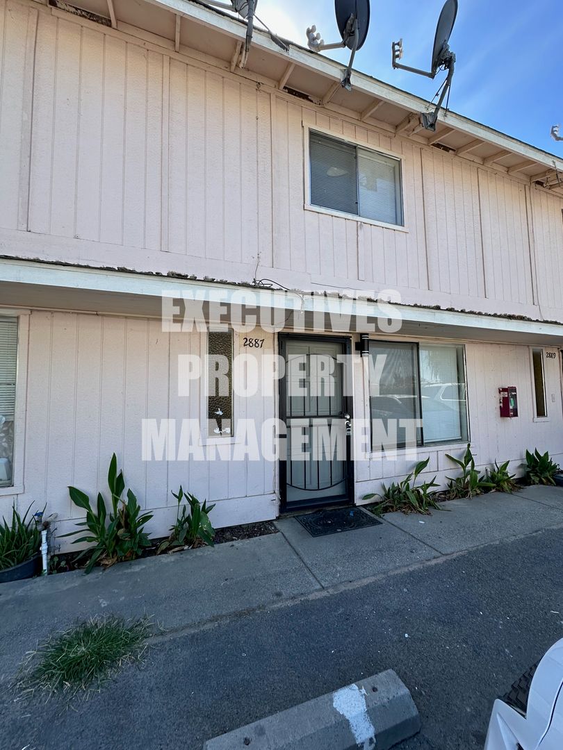 Atwater Apartment: Determine Dr