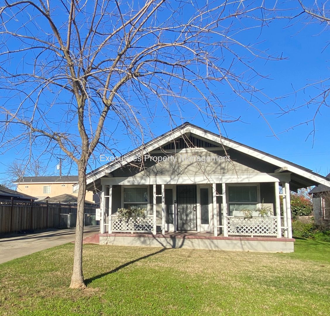 Merced House: 119 E Main St., Unit A