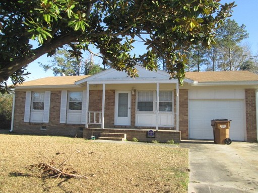 3 Bed 1 Bath Rental at 18 Sheffield Road, Jacksonville, NC – photo 1