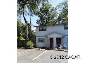Gainesville Townhome: 4123 SW 15th Place - 1