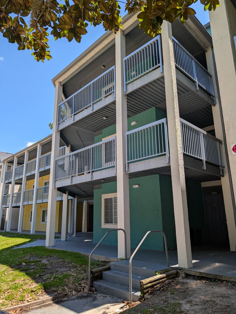 Gainesville Apartment: 1064 SW 14 Avenue, Unit D